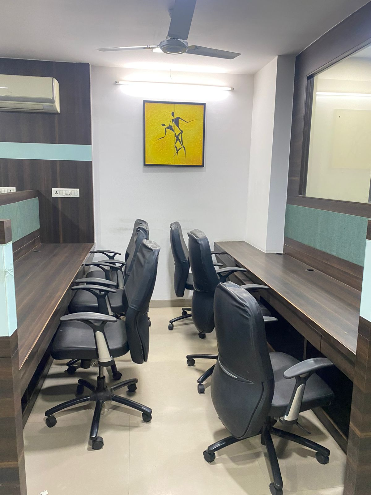 1700 Sq. Ft. Commercial Office for Rent in Sola Ahmedabad - Media 3