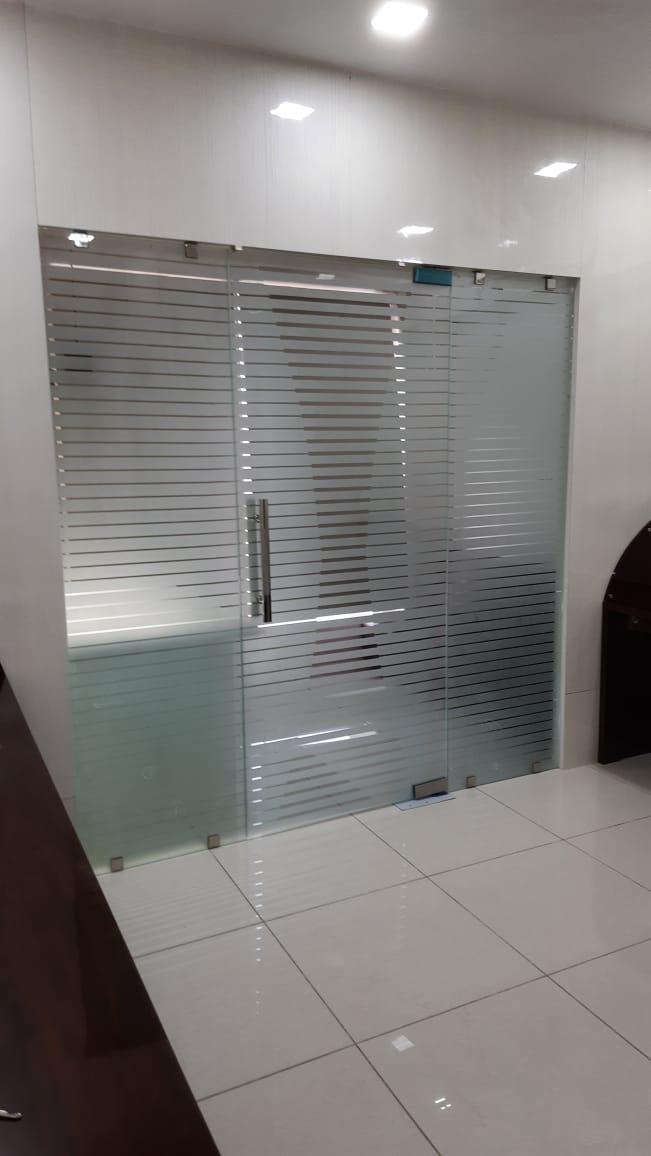 490 Sq. Ft. Commercial Office for Rent in Shyamal Cross Road Ahmedabad - Media 13