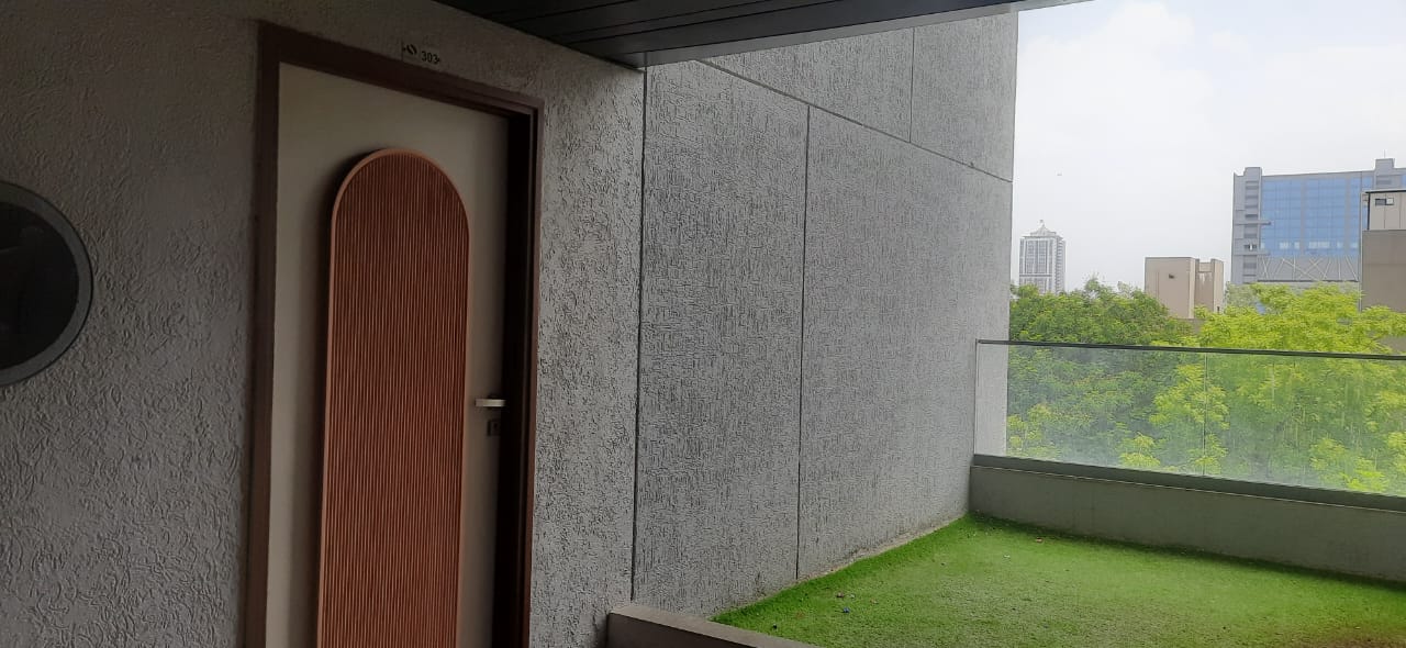 Office 723 Sq. Ft. Commercial Office for Rent in Thaltej Ahmedabad - Media 4