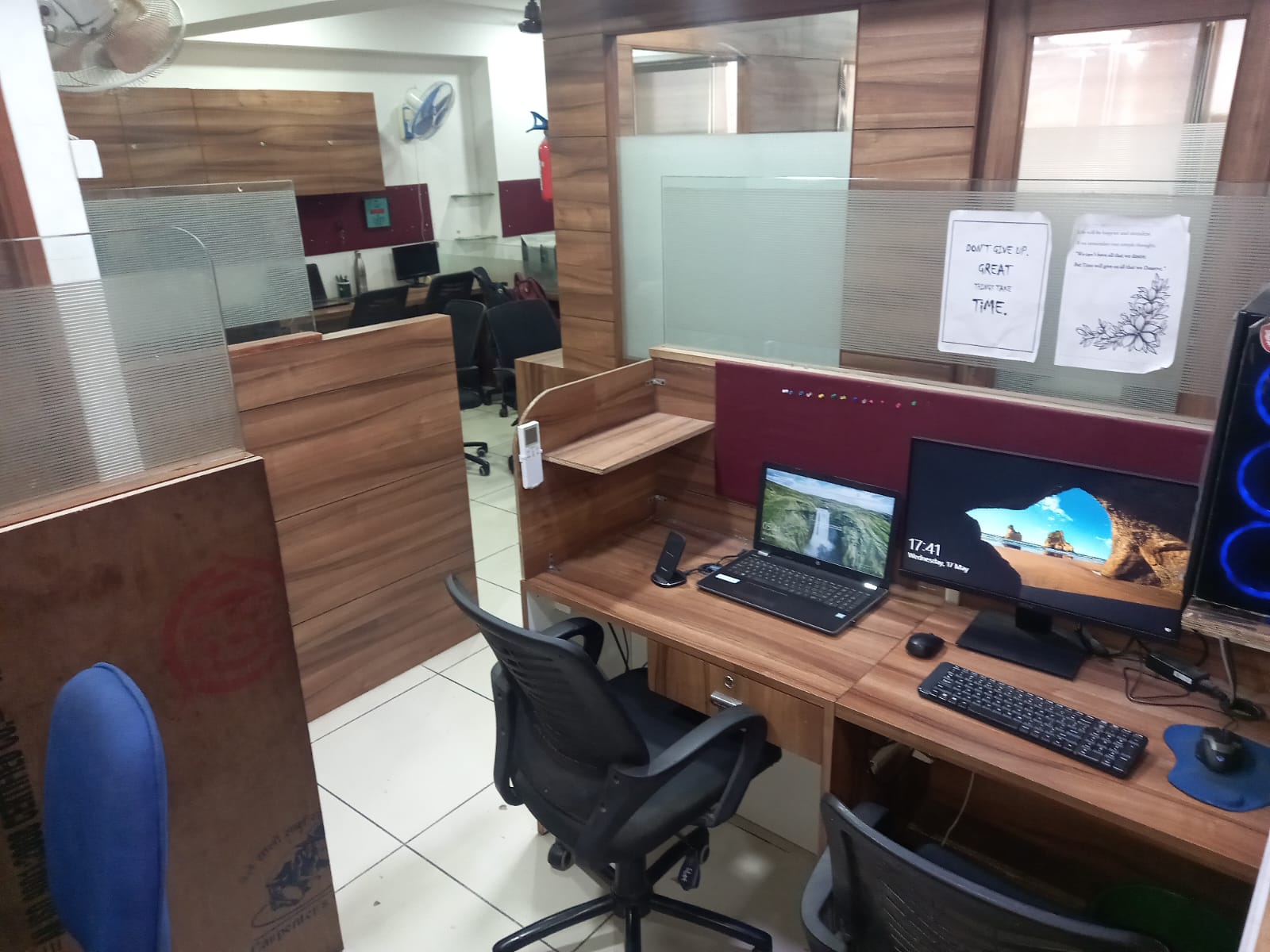 1019 Sq. Ft. Commercial Office for Rent in Sg Highway Ahmedabad - Media 9