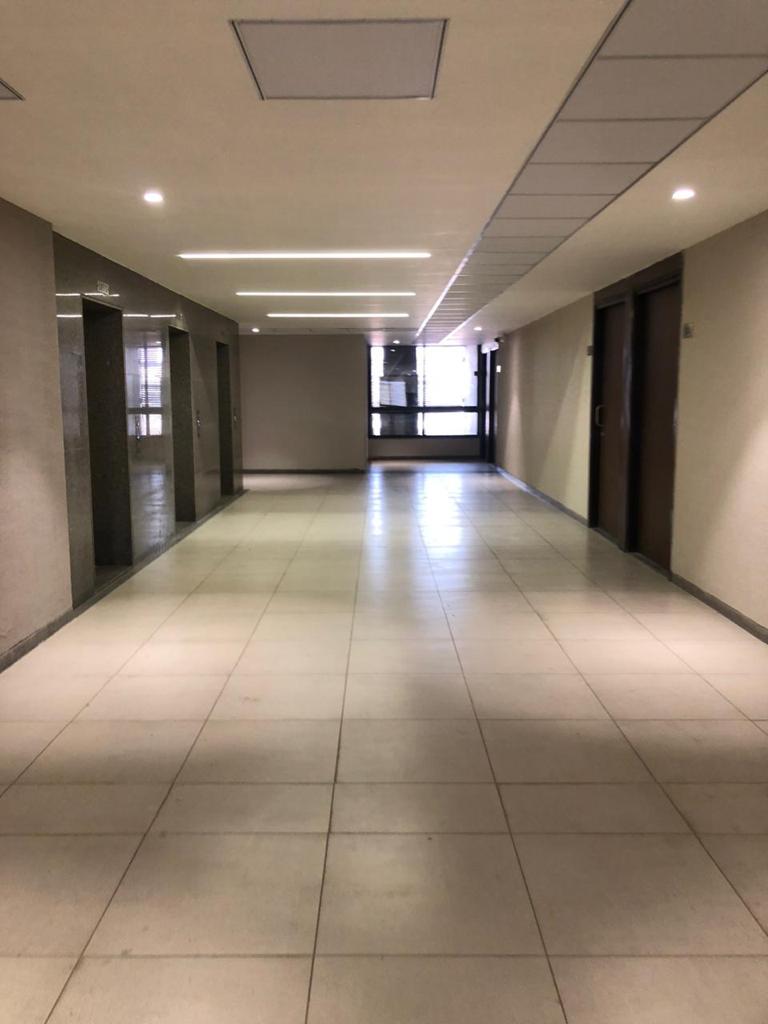 692 Sq. Ft. Commercial Office for Rent in Ambawadi Ahmedabad - Media 2