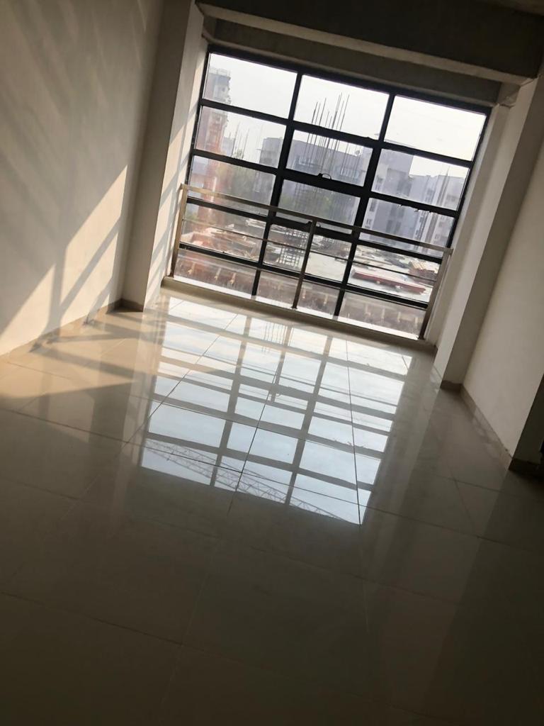 692 Sq. Ft. Commercial Office for Rent in Ambawadi Ahmedabad - Media 7