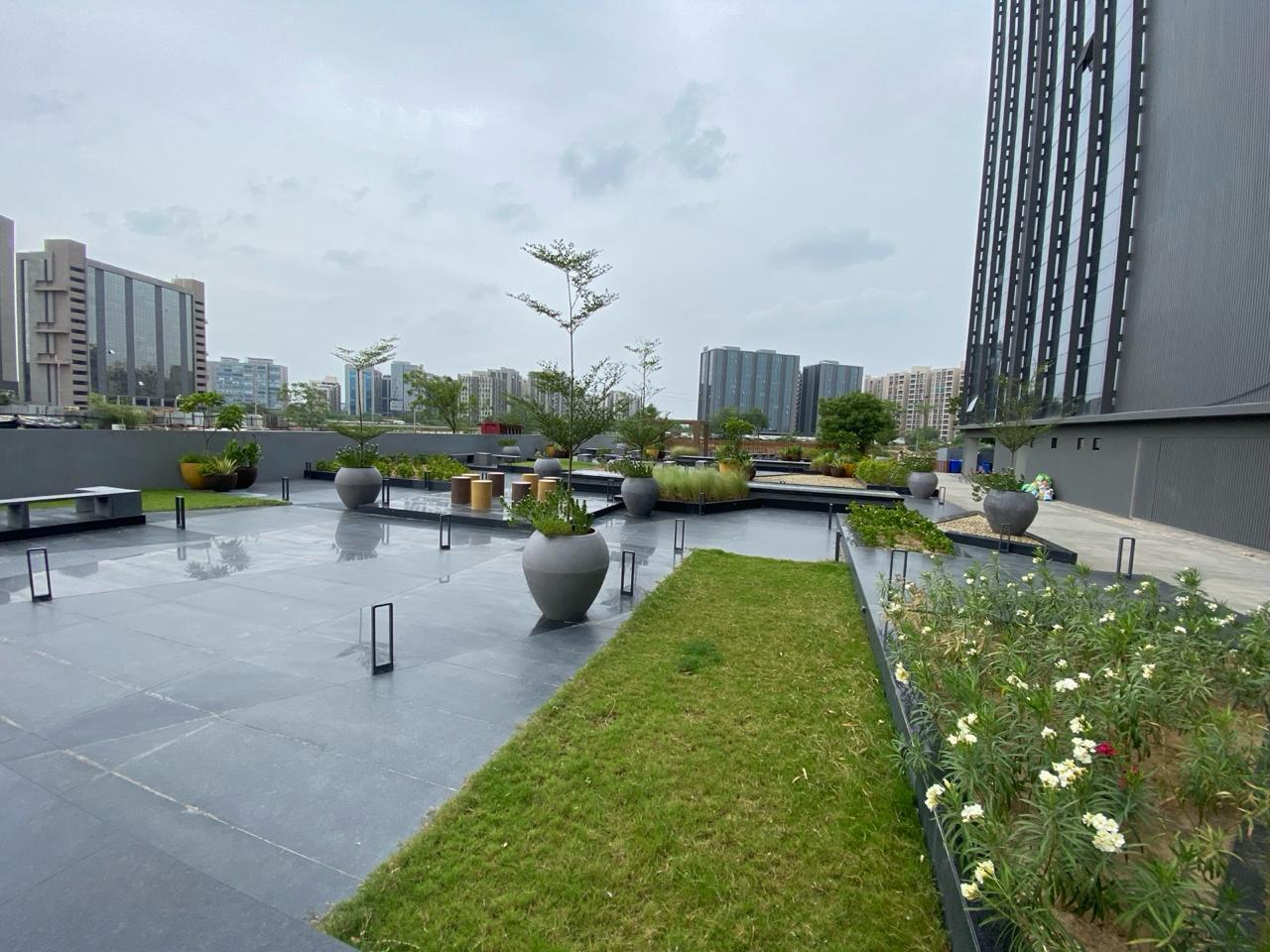693 Sq. Ft. Commercial Office for Rent in Makarba Ahmedabad - Media 11