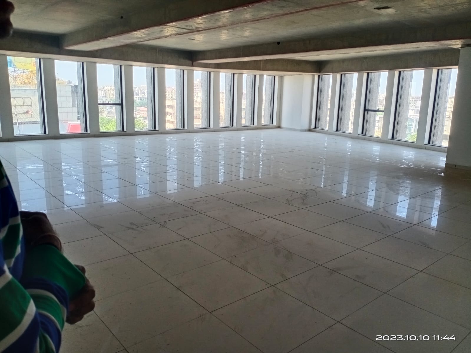 2879 Sq. Ft. Commercial Office for Rent in Shyamal Cross Road Ahmedabad
