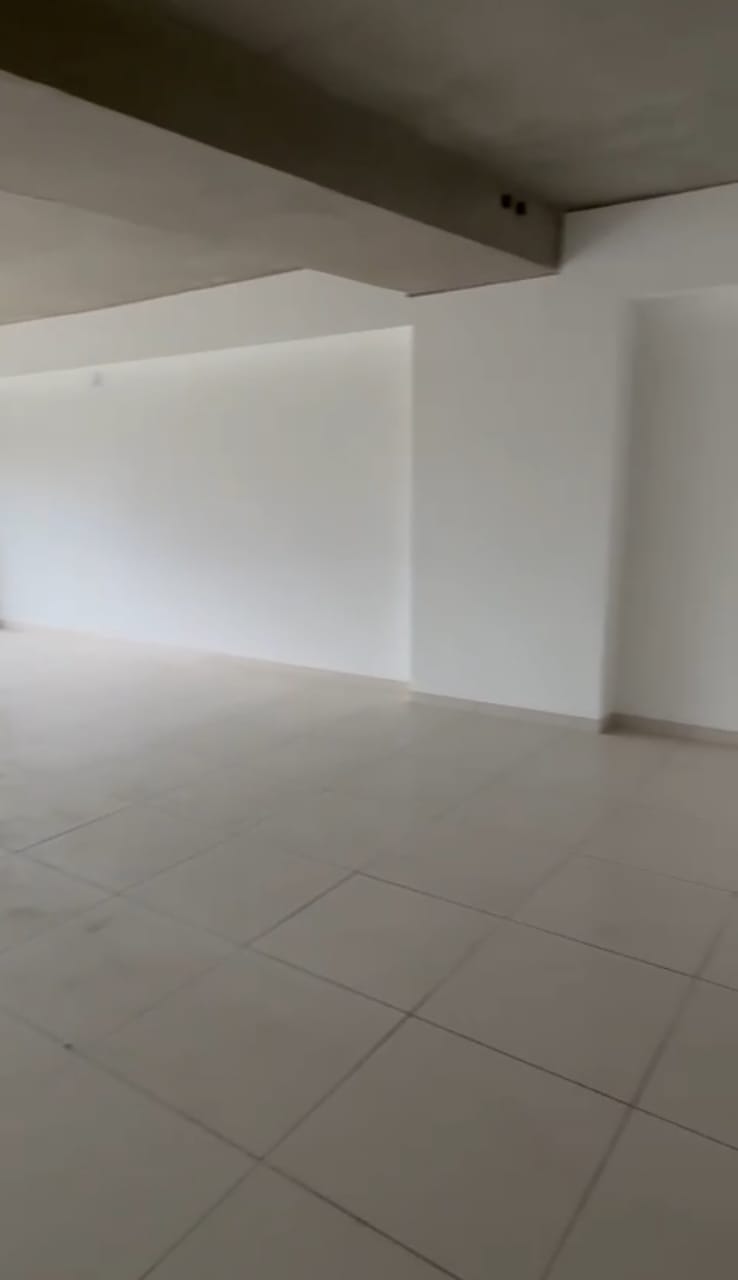 1150 Sq. Ft. Commercial Office for Rent in Ashram Road Ahmedabad