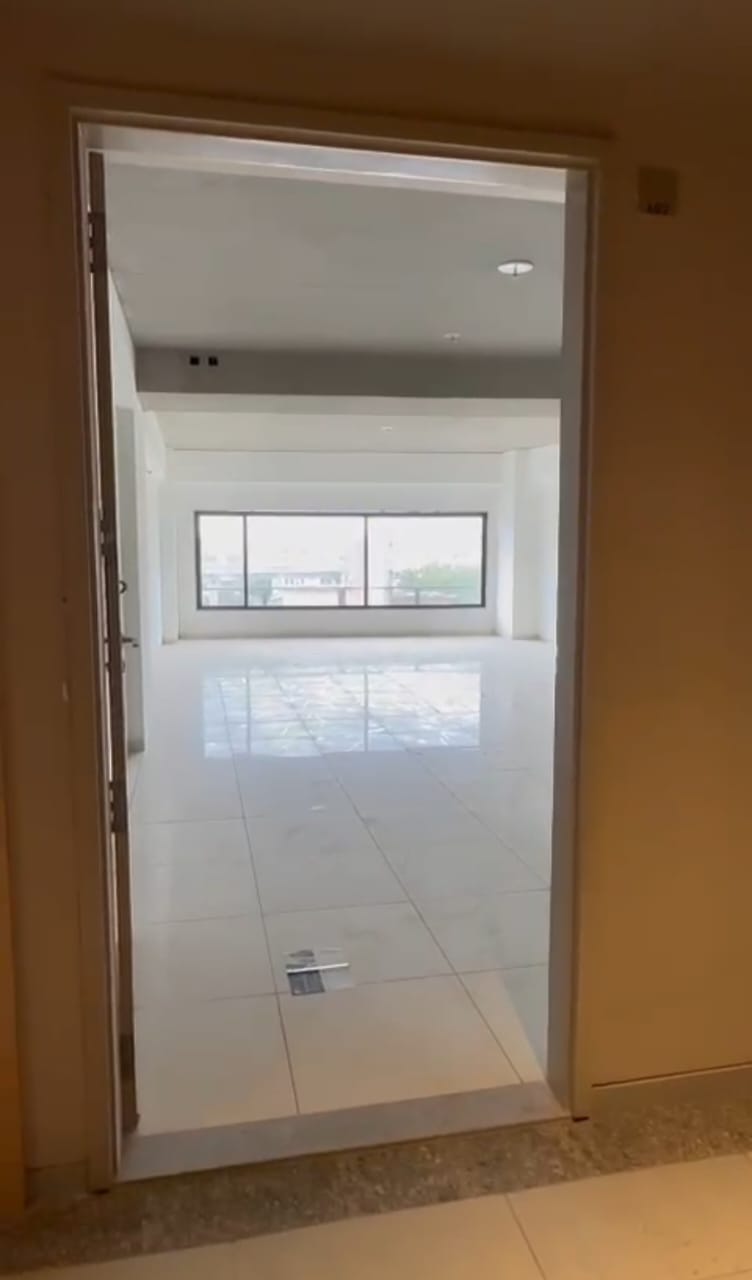 1150 Sq. Ft. Commercial Office for Rent in Ashram Road Ahmedabad - Media 8