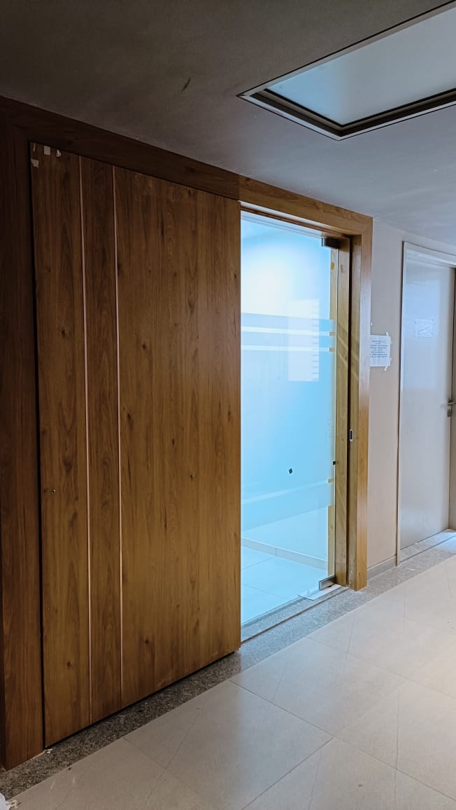 785 Sq. Ft. Commercial Office for Rent in Ashram Road Ahmedabad - Media 11