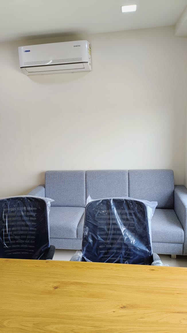 785 Sq. Ft. Commercial Office for Rent in Ashram Road Ahmedabad - Media 6