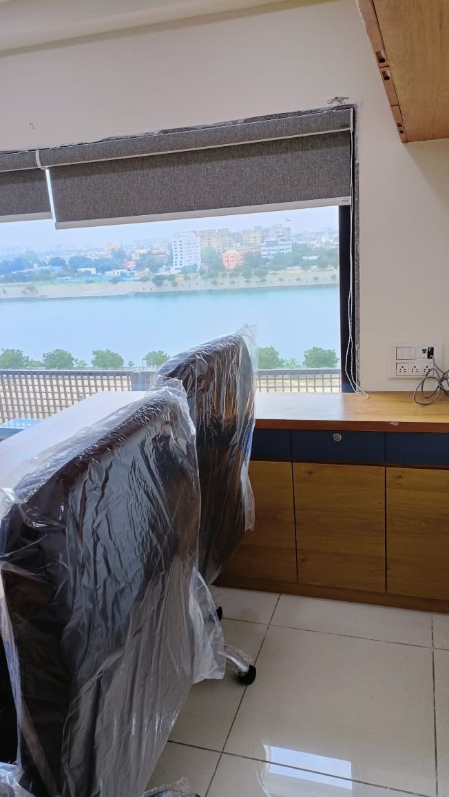 785 Sq. Ft. Commercial Office for Rent in Ashram Road Ahmedabad - Media 5