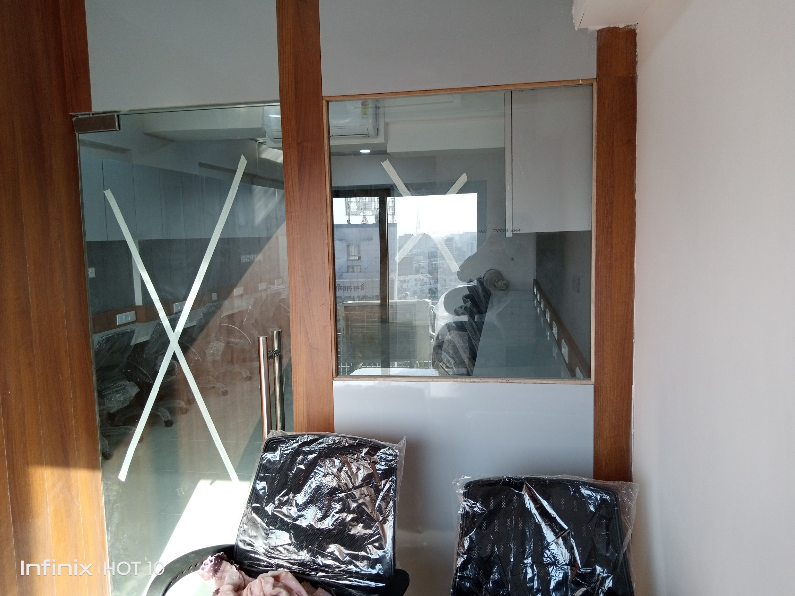 790 Sq. Ft. Commercial Office for Rent in Ashram Road Ahmedabad - Media 2