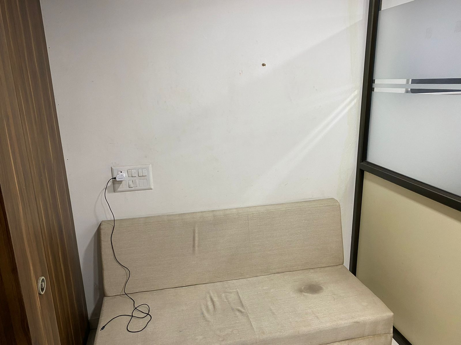 1500 Sq. Ft. Commercial Office for Rent in Satellite Ahmedabad - Media 6