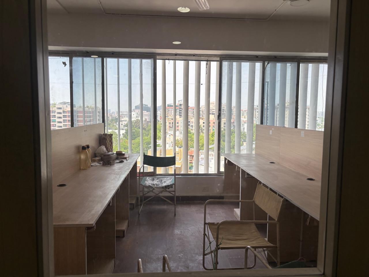 1260 Sq. Ft. Commercial Office for Rent in Shyamal Cross Road Ahmedabad