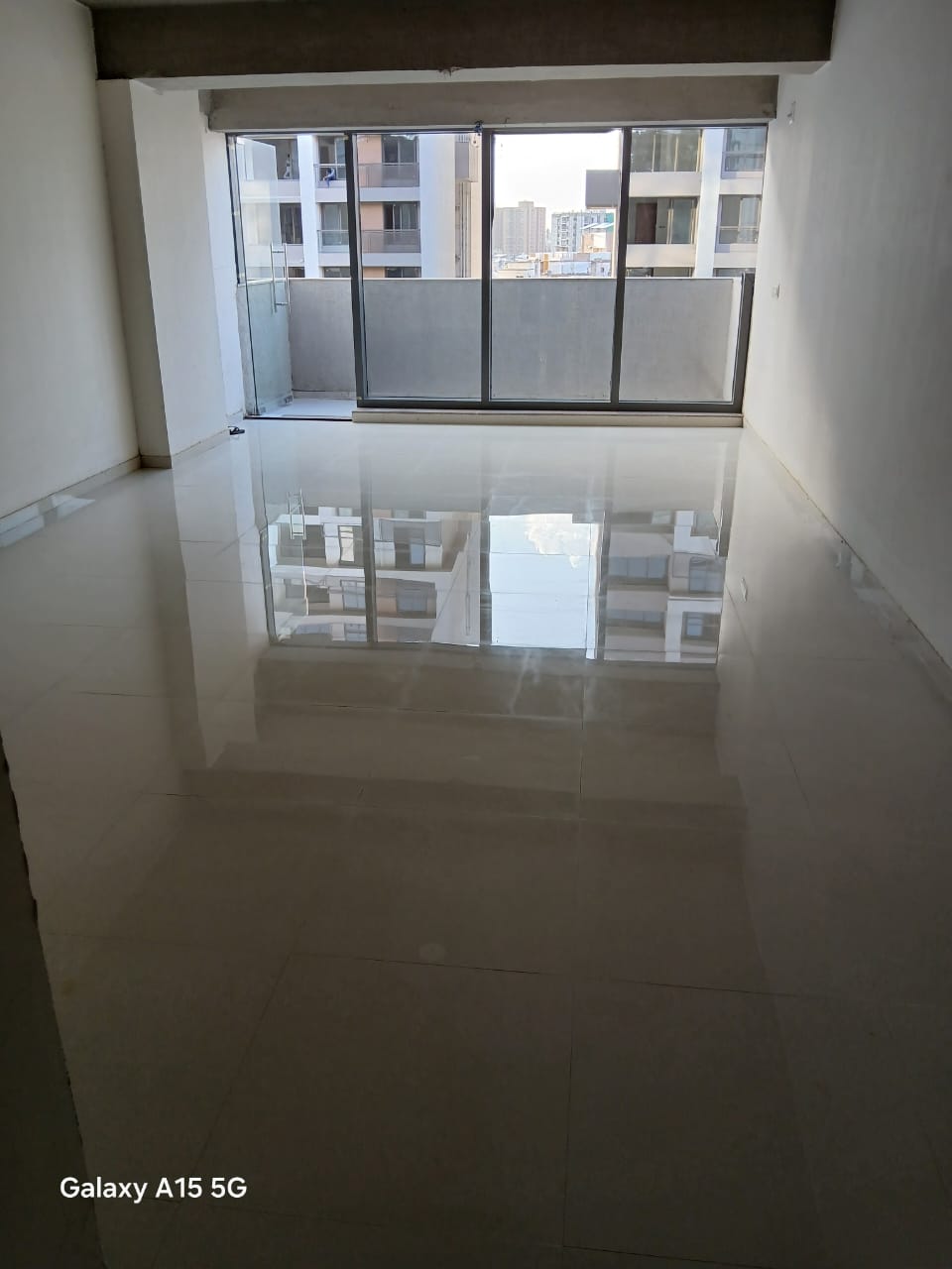 800 Sq. Ft. Commercial Office for Rent in Sola Ahmedabad - Media 7