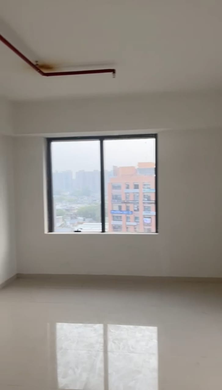 1125 Sq. Ft. Commercial Office for Rent in Sola Ahmedabad - Media 9