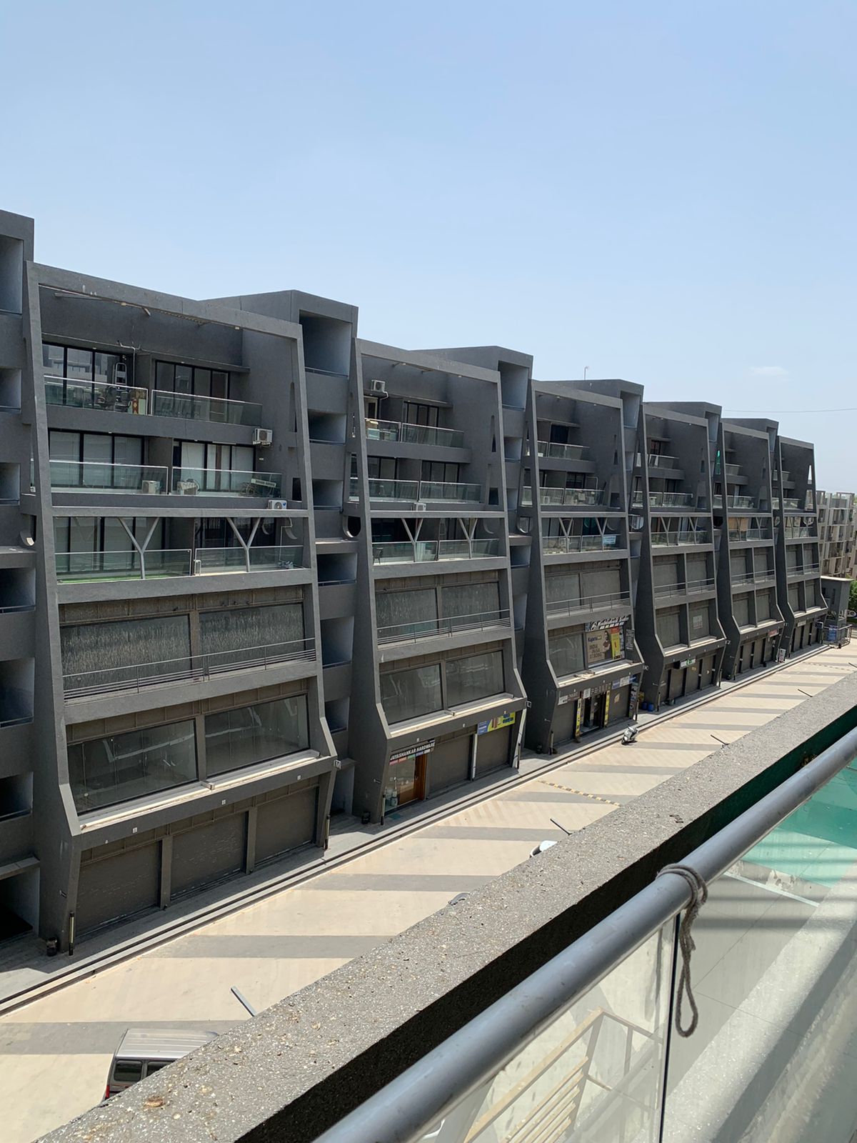 800 Sq. Ft. Commercial Office for Rent in Gota Ahmedabad - Media 12