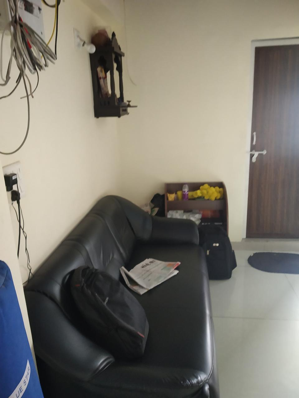 570 Sq. Ft. Commercial Office for Rent in Memnagar/gurukul Ahmedabad - Media 5
