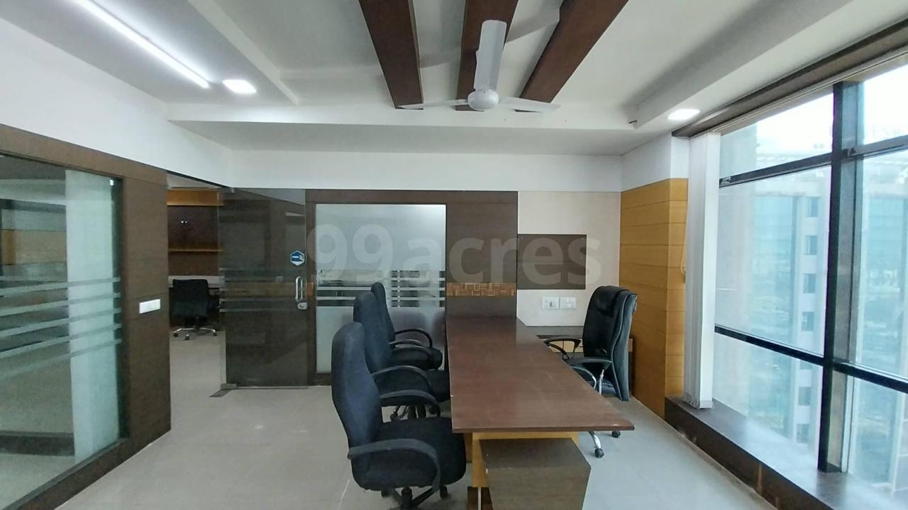 1441 Sq. Ft. Commercial Office for Rent in Sola Ahmedabad - Media 15