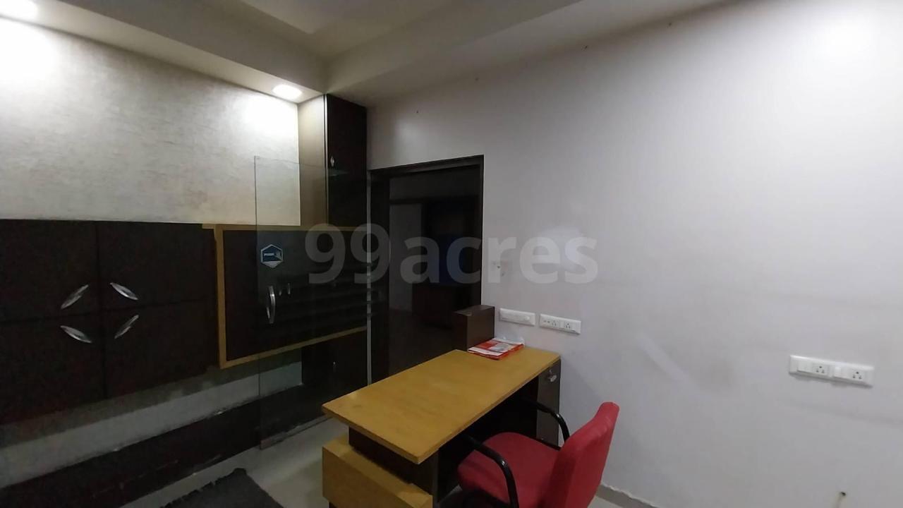 1441 Sq. Ft. Commercial Office for Rent in Sola Ahmedabad - Media 4