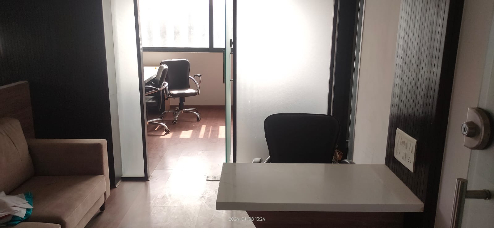 600 Sq. Ft. Commercial Office for Rent in Sola Ahmedabad - Media 5