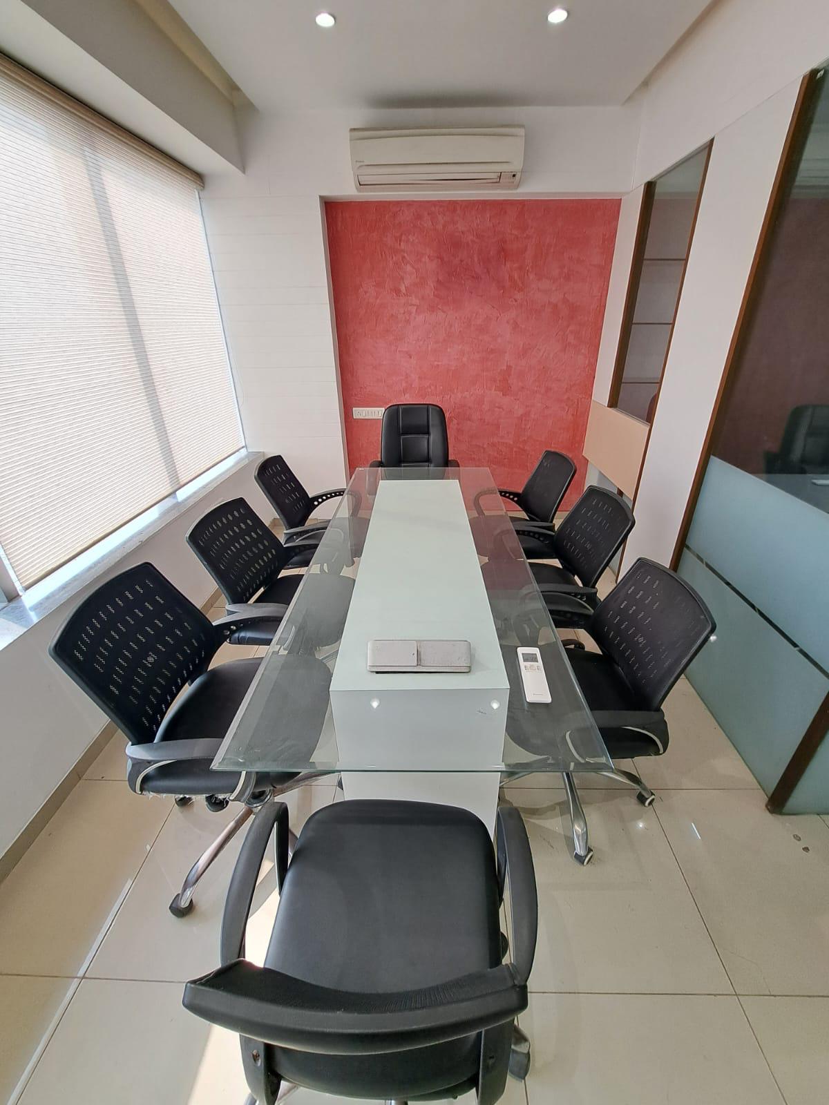 2630 Sq. Ft. Commercial Office for Rent in Vastrapur Ahmedabad