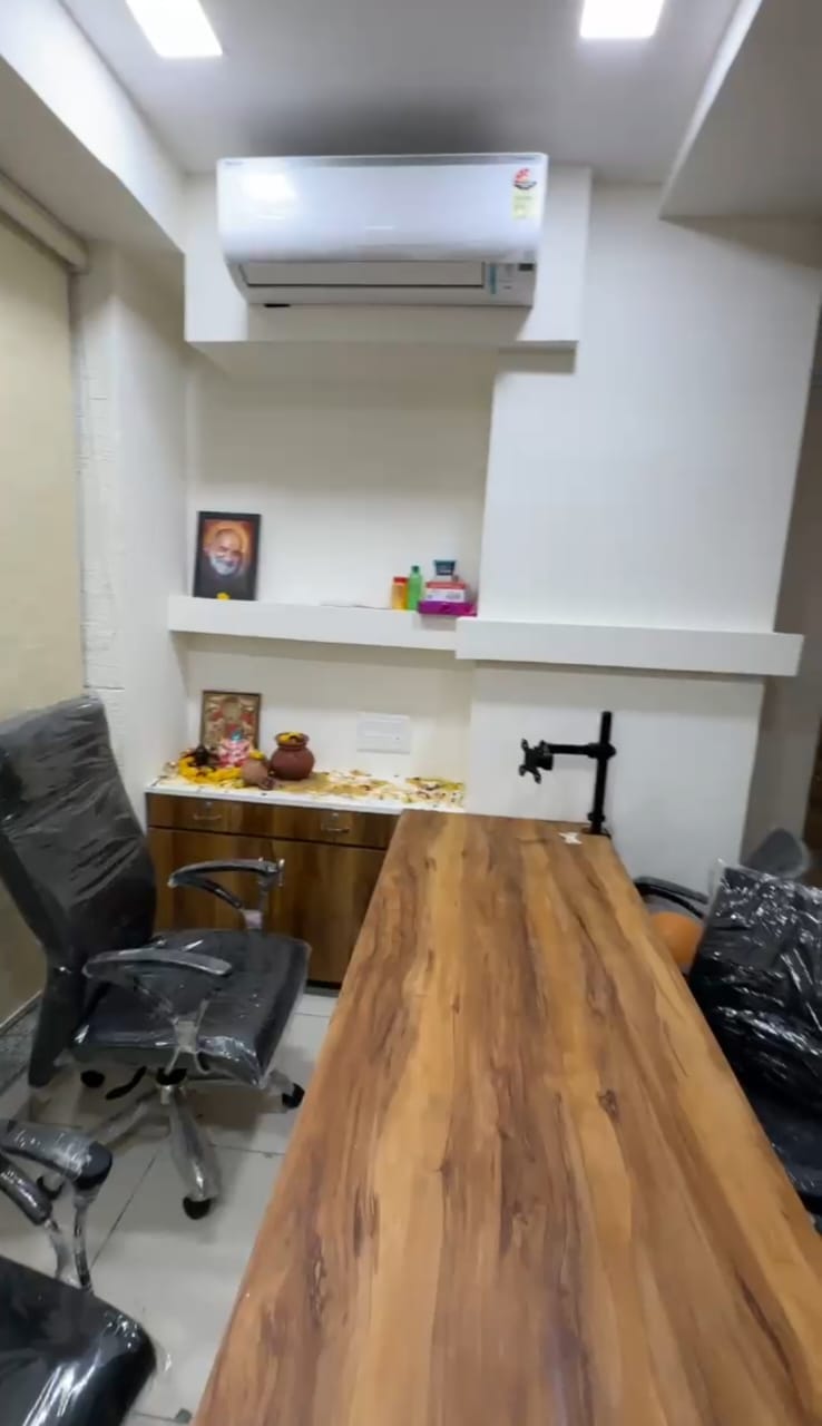 704 Sq. Ft. Commercial Office for Rent in Jodhpur Ahmedabad - Media 7