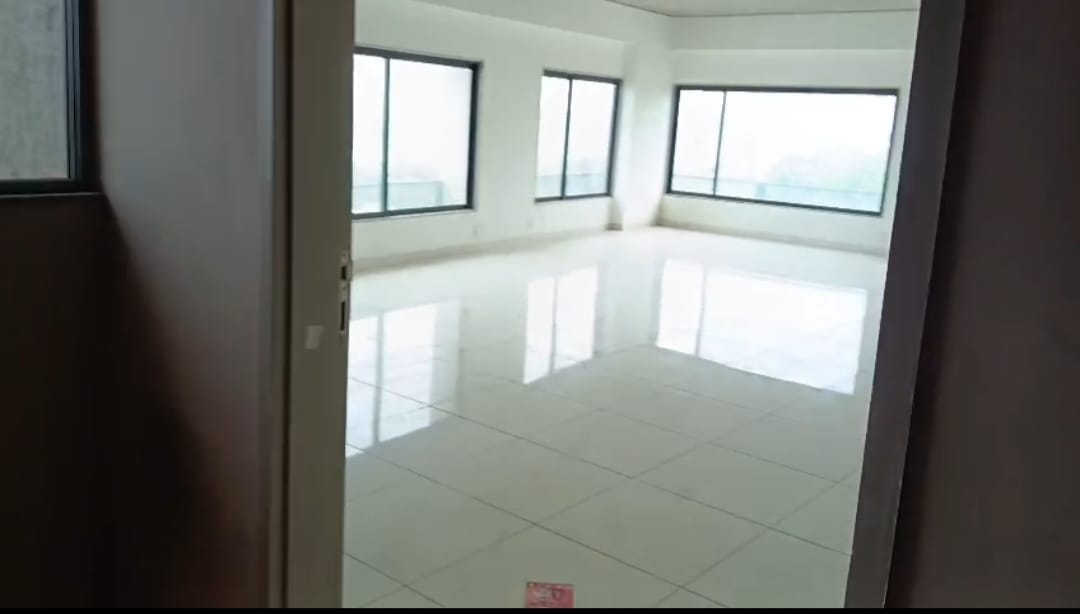 1200 Sq. Ft. Commercial Office for Rent in Ashram Road Ahmedabad - Media 2