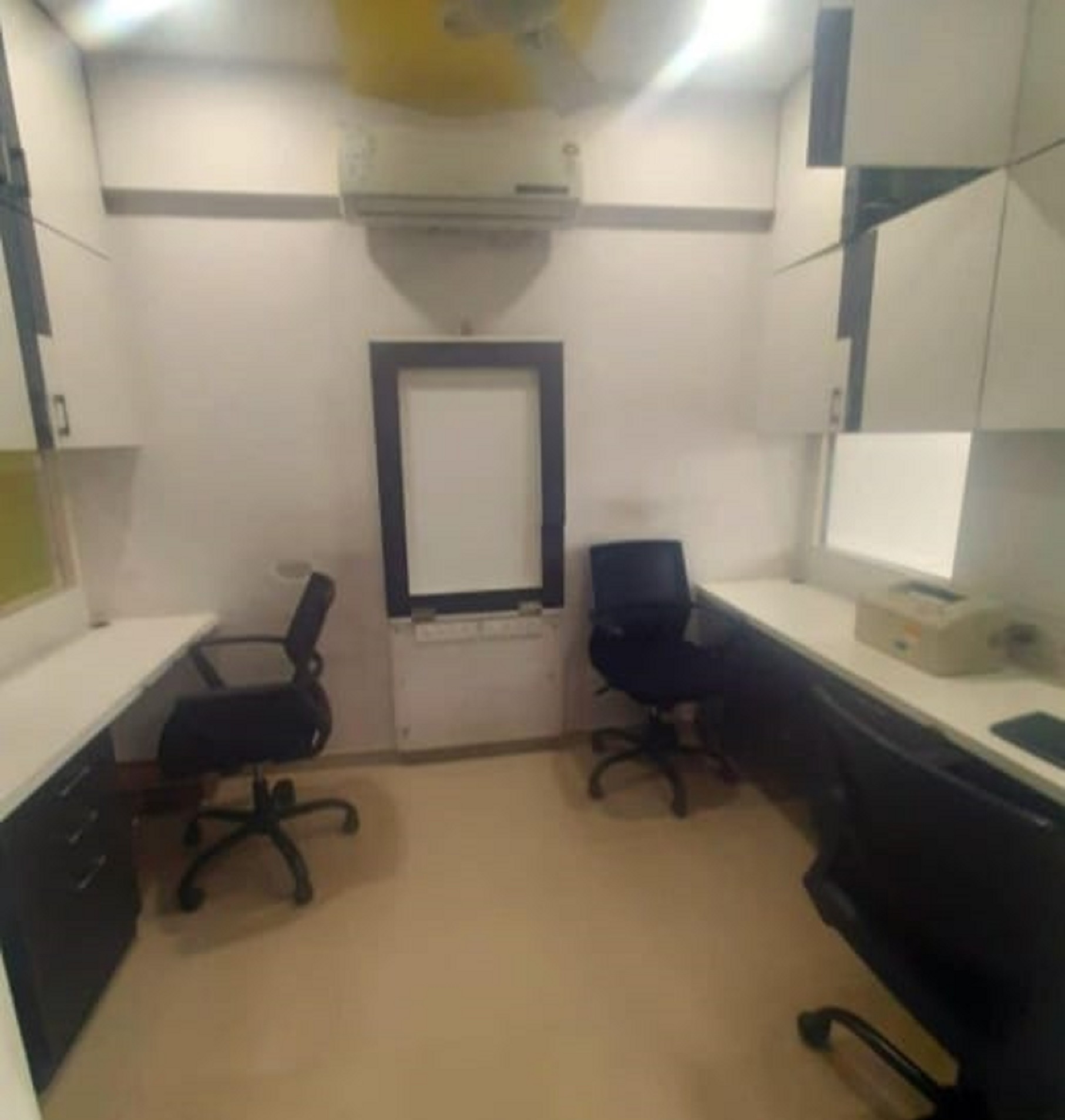 650 Sq. Ft. Commercial Office for Rent in Bodakdev Ahmedabad - Media 2