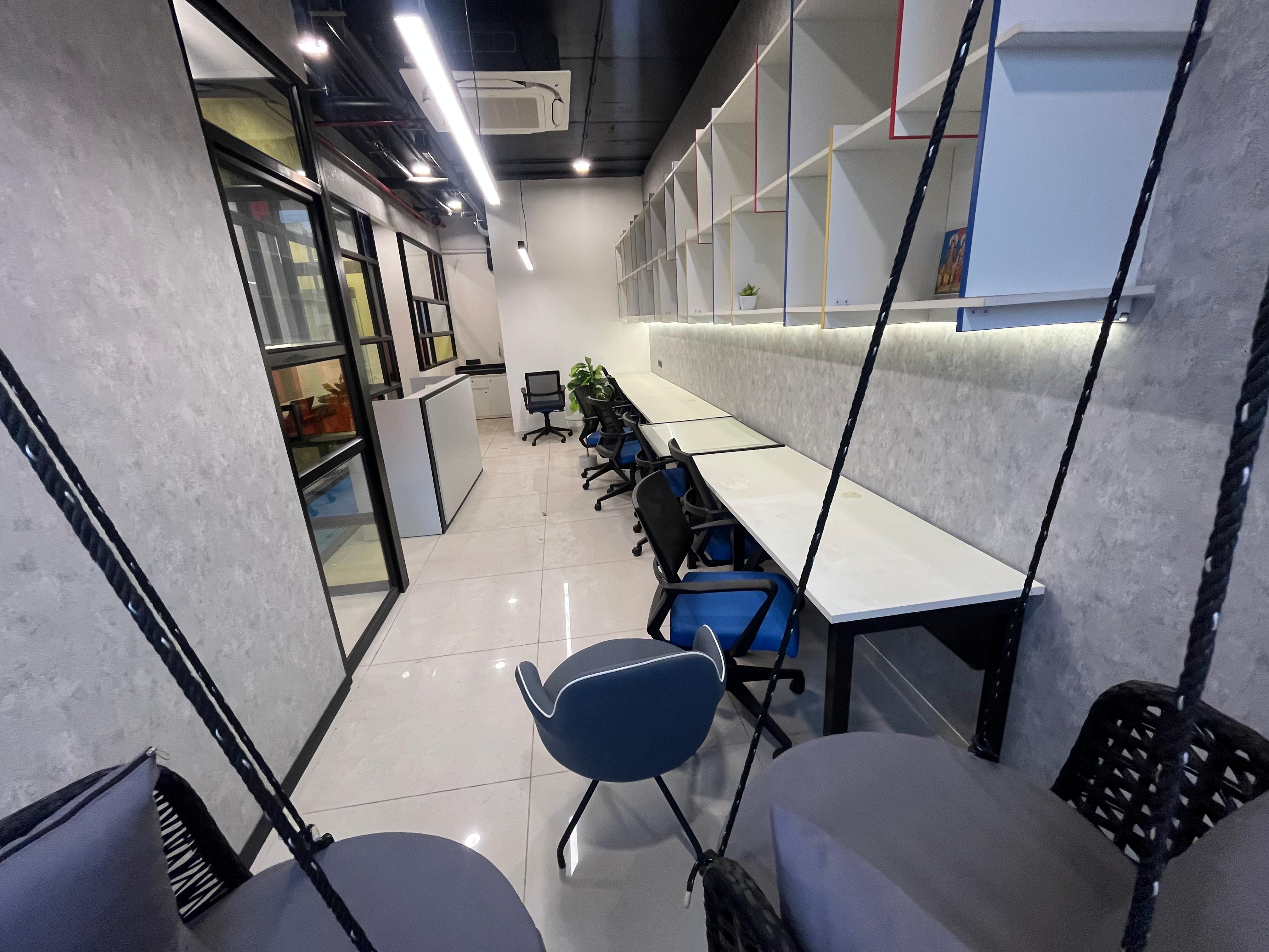 1188 Sq. Ft. Commercial Office for Rent in Nehrunagar Ahmedabad - Media 2