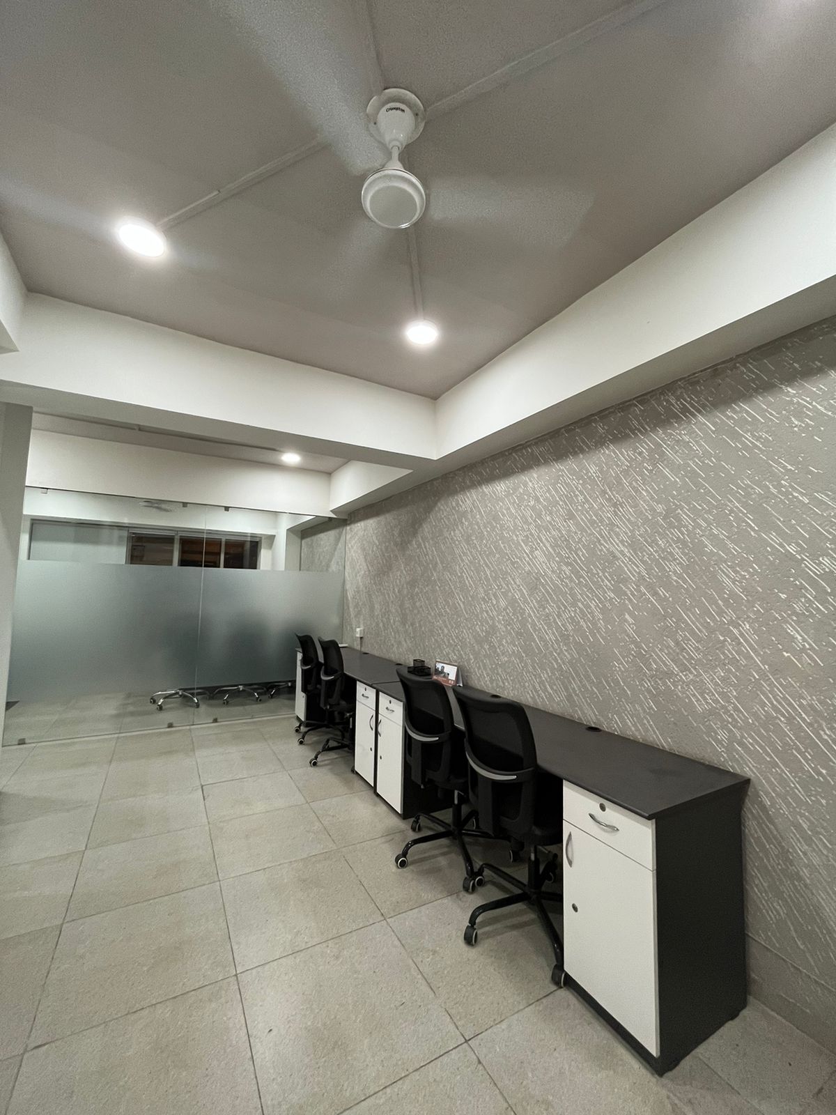 769 Sq. Ft. Commercial Office for Rent in Iscon Ambli Road Ahmedabad