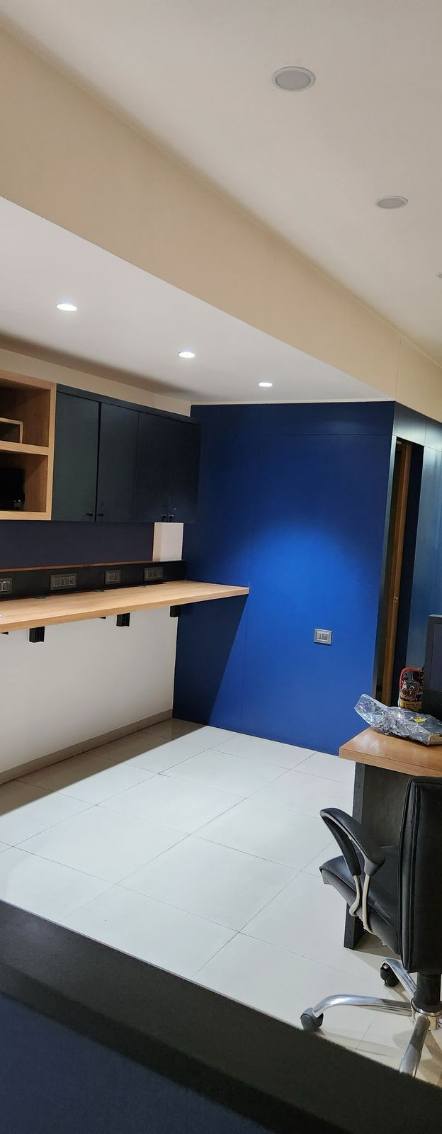 921 Sq. Ft. Commercial Office for Rent in Memnagar/gurukul Ahmedabad - Media 3