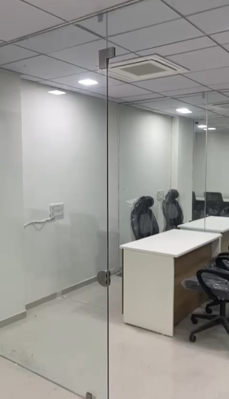 2266 Sq. Ft. Commercial Office for Rent in Thaltej Ahmedabad - Media 12