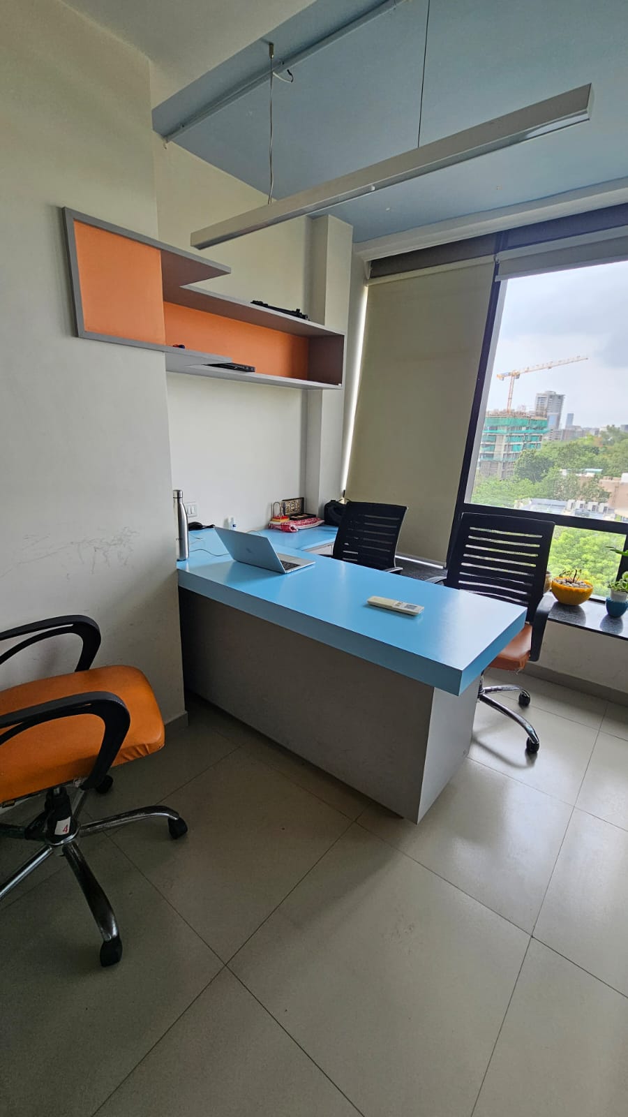 1058 Sq. Ft. Commercial Office for Rent in Iscon Ambli Road Ahmedabad - Media 7