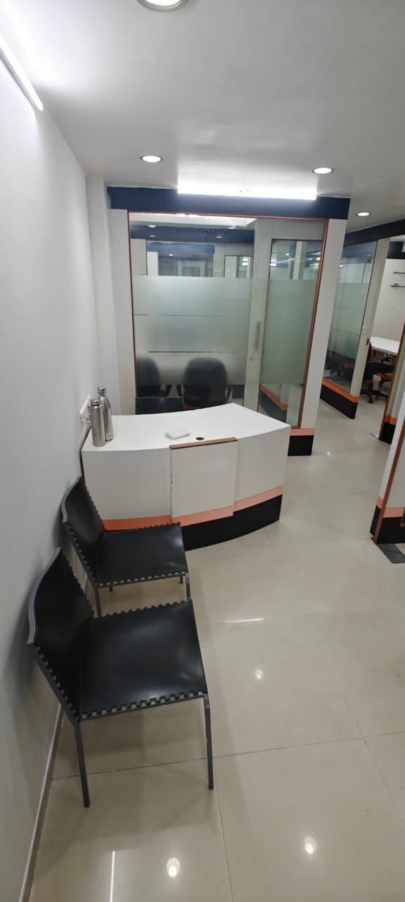 1399 Sq. Ft. Commercial Office for Rent in Cg Road Ahmedabad - Media 3