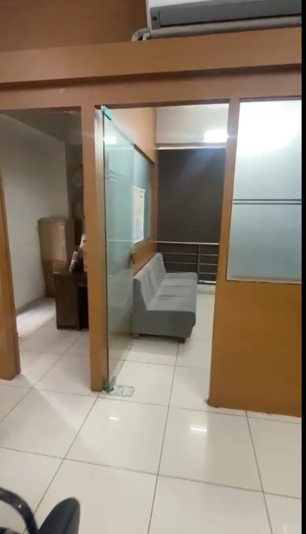 1068 Sq. Ft. Commercial Office for Rent in Navrangpura Ahmedabad - Media 15