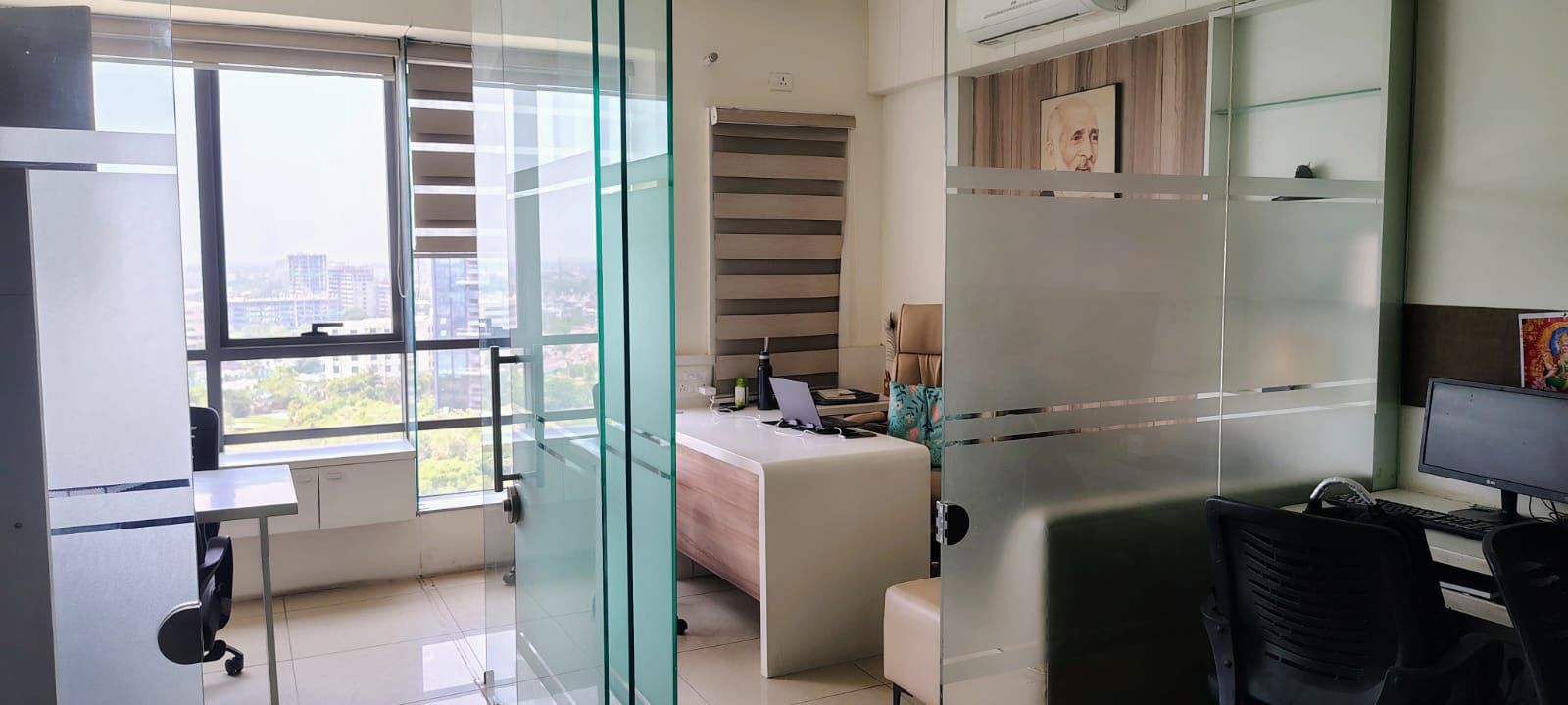 556 Sq. Ft. Commercial Office for Rent in Makarba Ahmedabad - Media 2