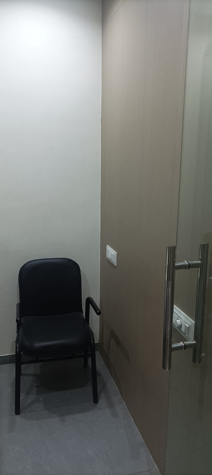830 Sq. Ft. Commercial Office for Rent in Gota Ahmedabad - Media 2