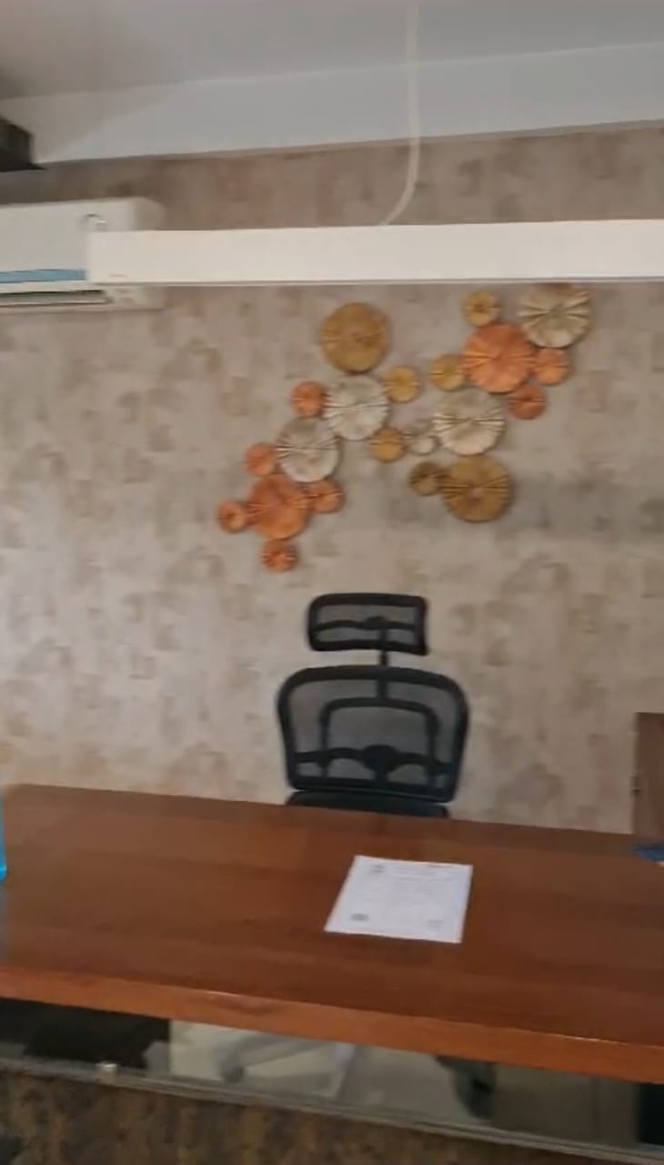 765 Sq. Ft. Commercial Office for Rent in Thaltej Ahmedabad - Media 11