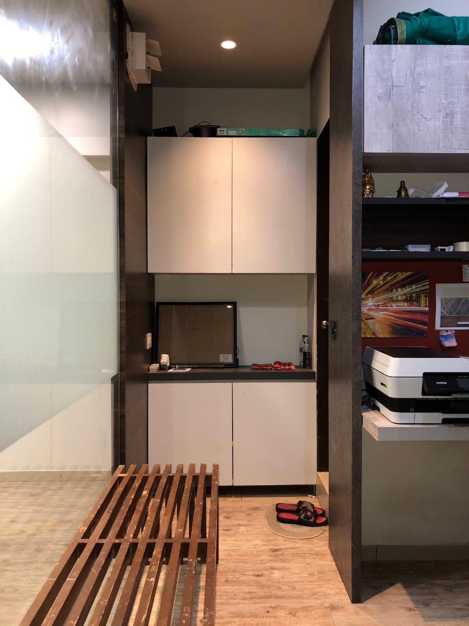 588 Sq. Ft. Commercial Office for Rent in Thaltej Ahmedabad - Media 7
