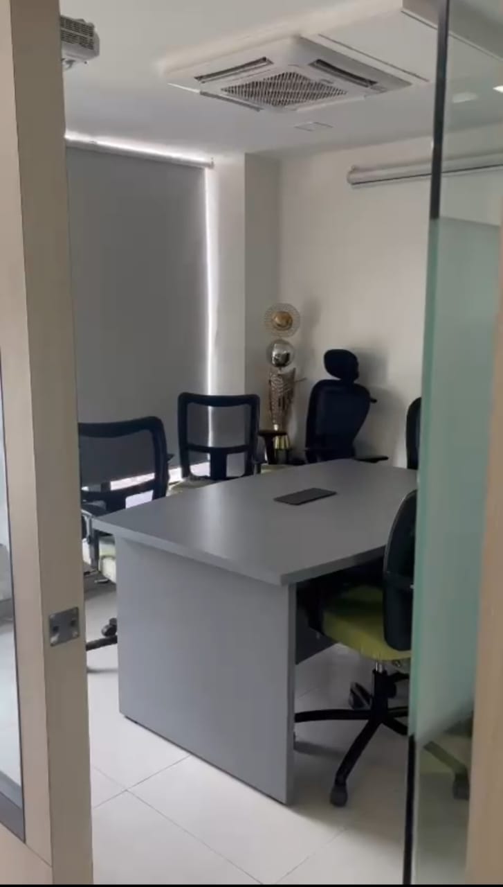 1830 Sq. Ft. Commercial Office for Rent in Iscon Ambli Road Ahmedabad - Media 5