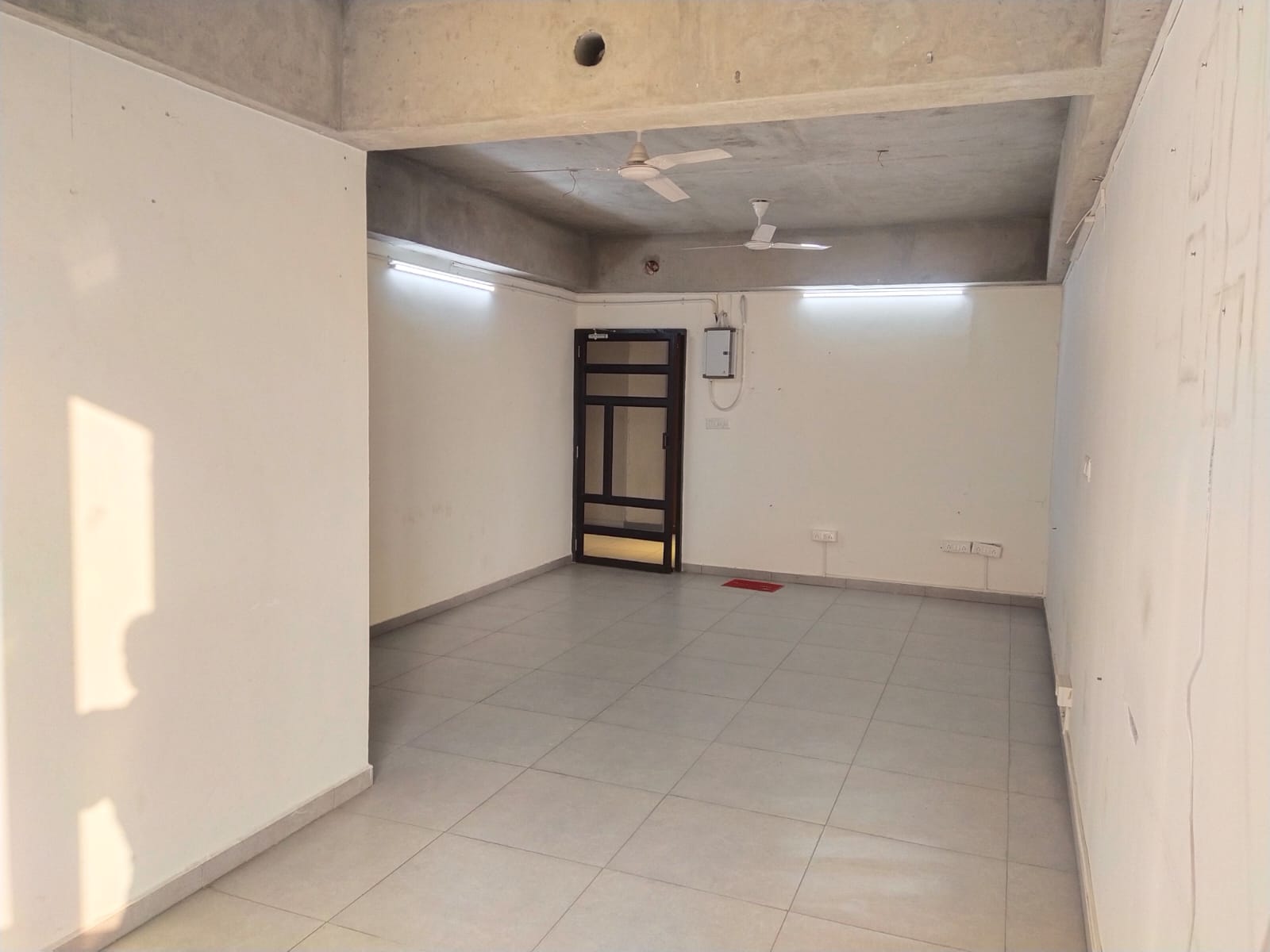 545 Sq. Ft. Commercial Office for Rent in Prahladnagar Ahmedabad - Media 2