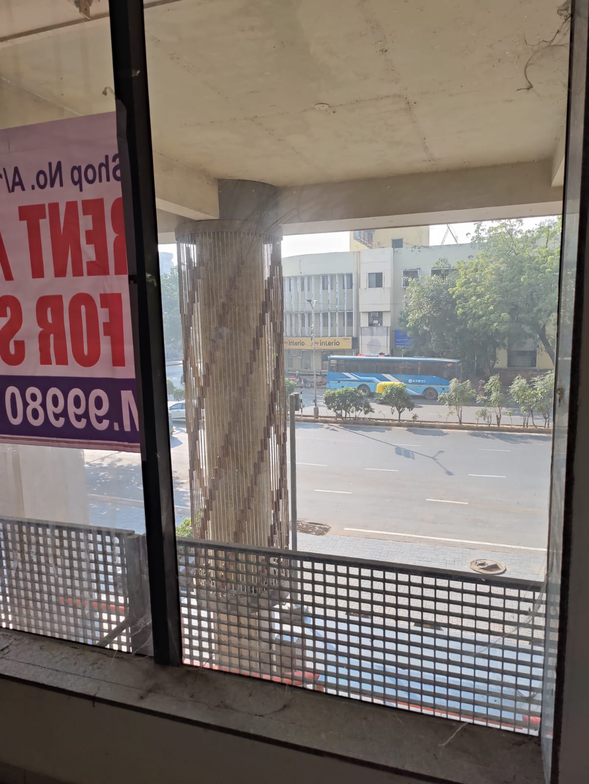 610 Sq. Ft. Commercial Office for Rent in Ashram Road Ahmedabad - Media 9