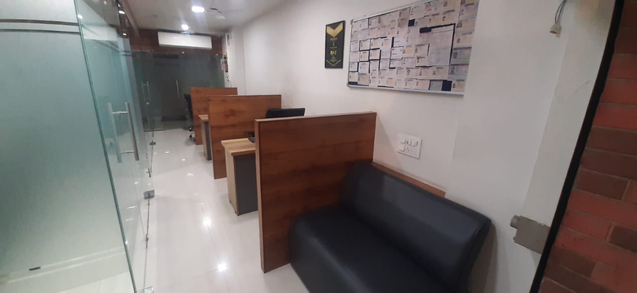 940 Sq. Ft. Commercial Office for Rent in Satellite Ahmedabad - Media 7
