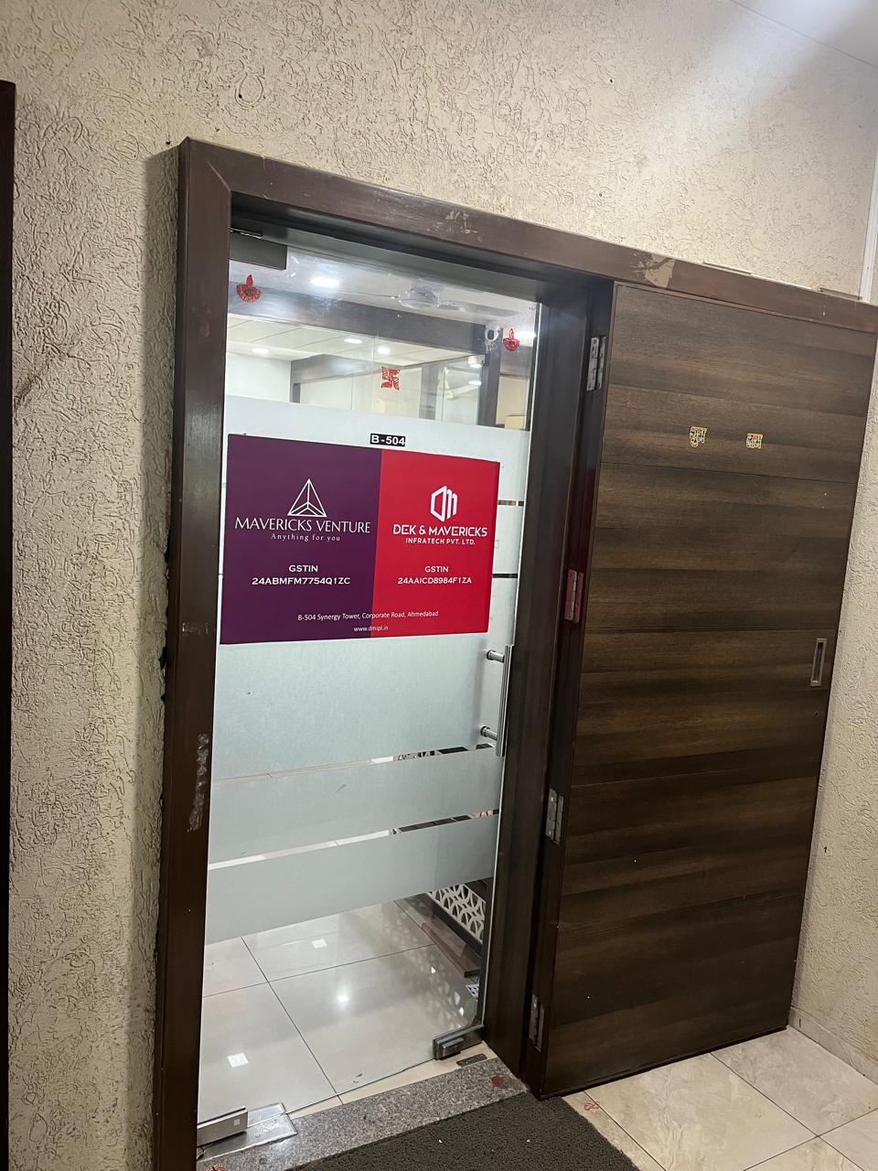 783 Sq. Ft. Commercial Office for Rent in Prahladnagar Ahmedabad - Media 5