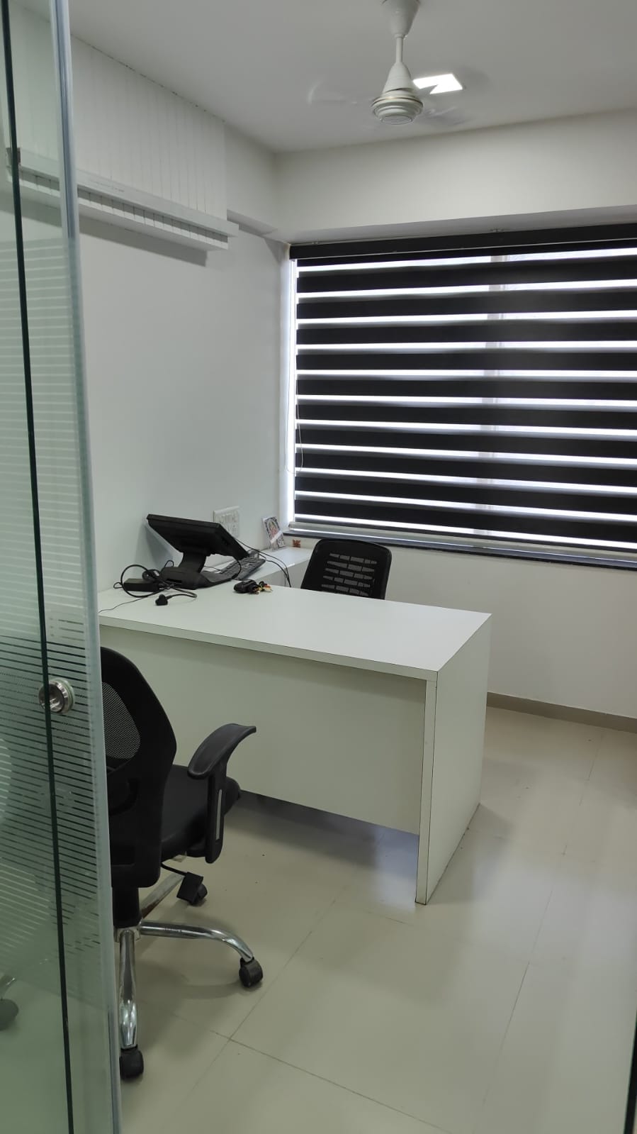 826 Sq. Ft. Commercial Office for Rent in Bopal Ahmedabad - Media 2
