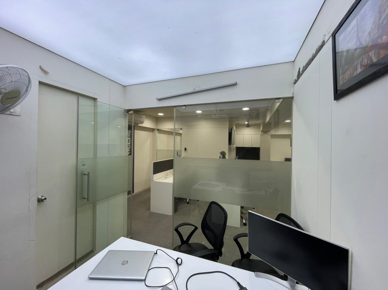 1410 Sq. Ft. Commercial Office for Rent in Science City Ahmedabad - Media 9