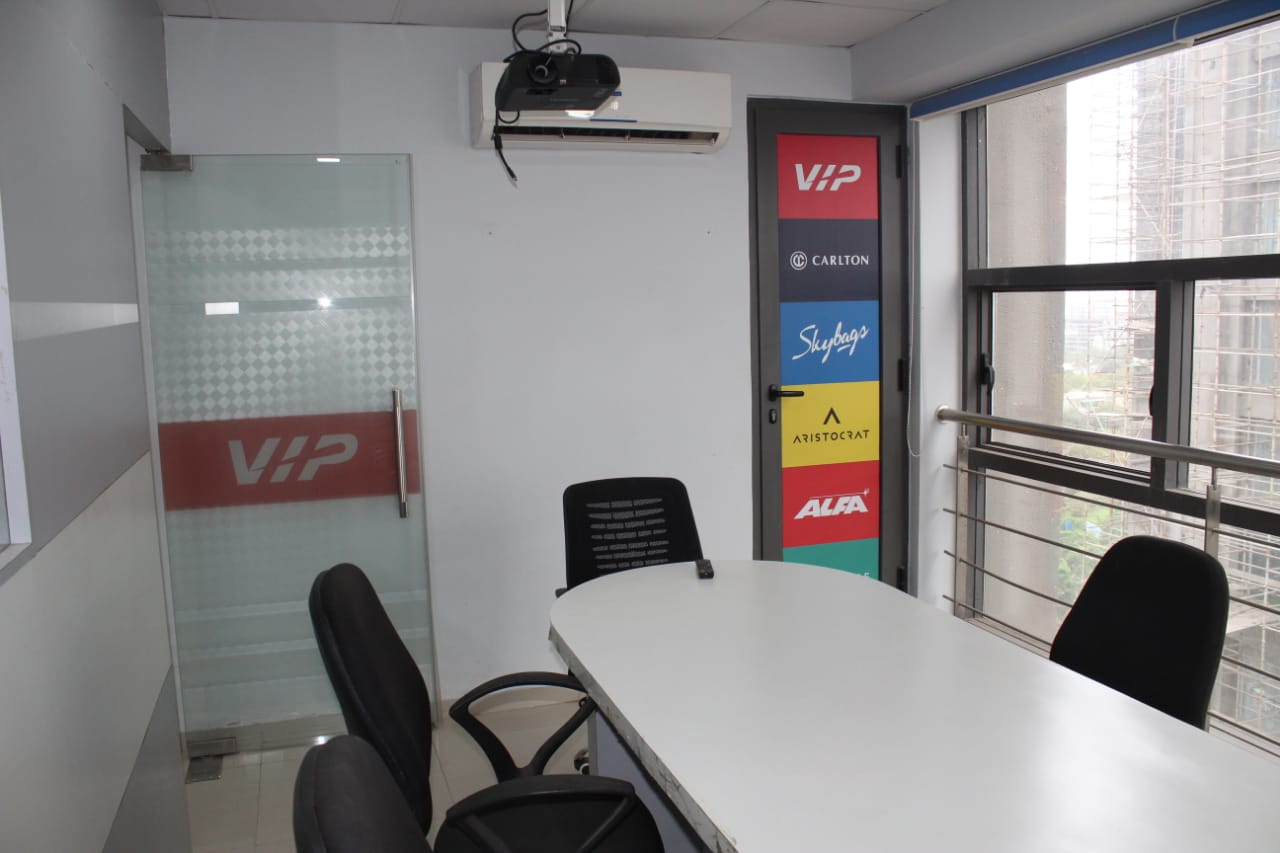 2288 Sq. Ft. Commercial Office for Rent in Vastrapur Ahmedabad - Media 5