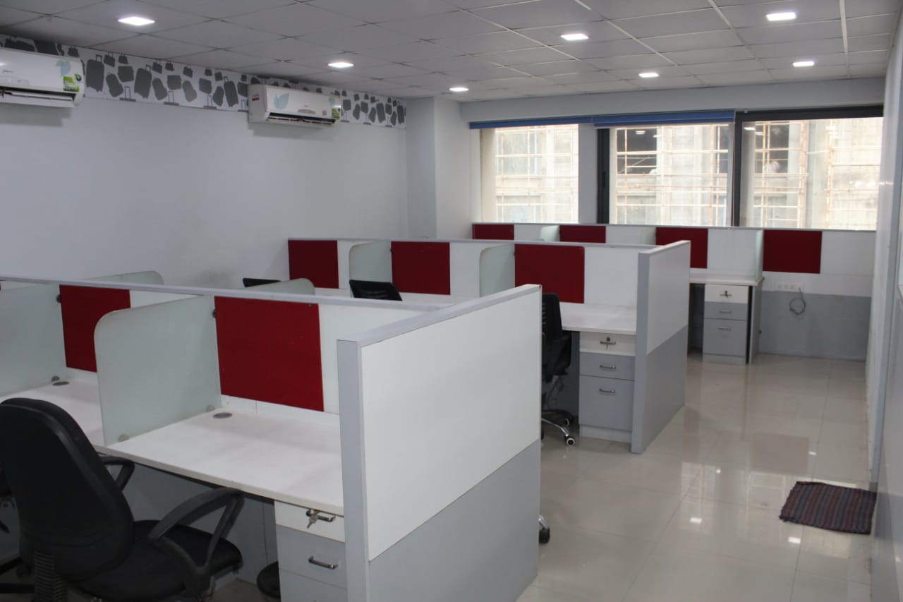 2288 Sq. Ft. Commercial Office for Rent in Vastrapur Ahmedabad - Media 8
