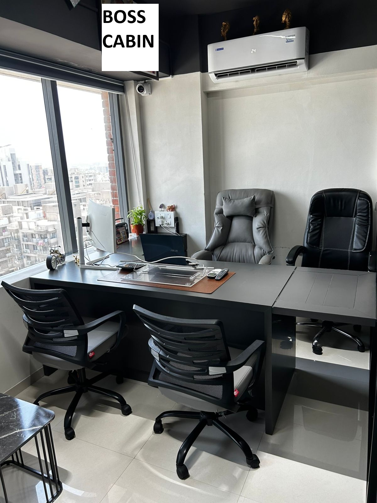 999 Sq. Ft. Commercial Office for Rent in Sola Ahmedabad - Media 2