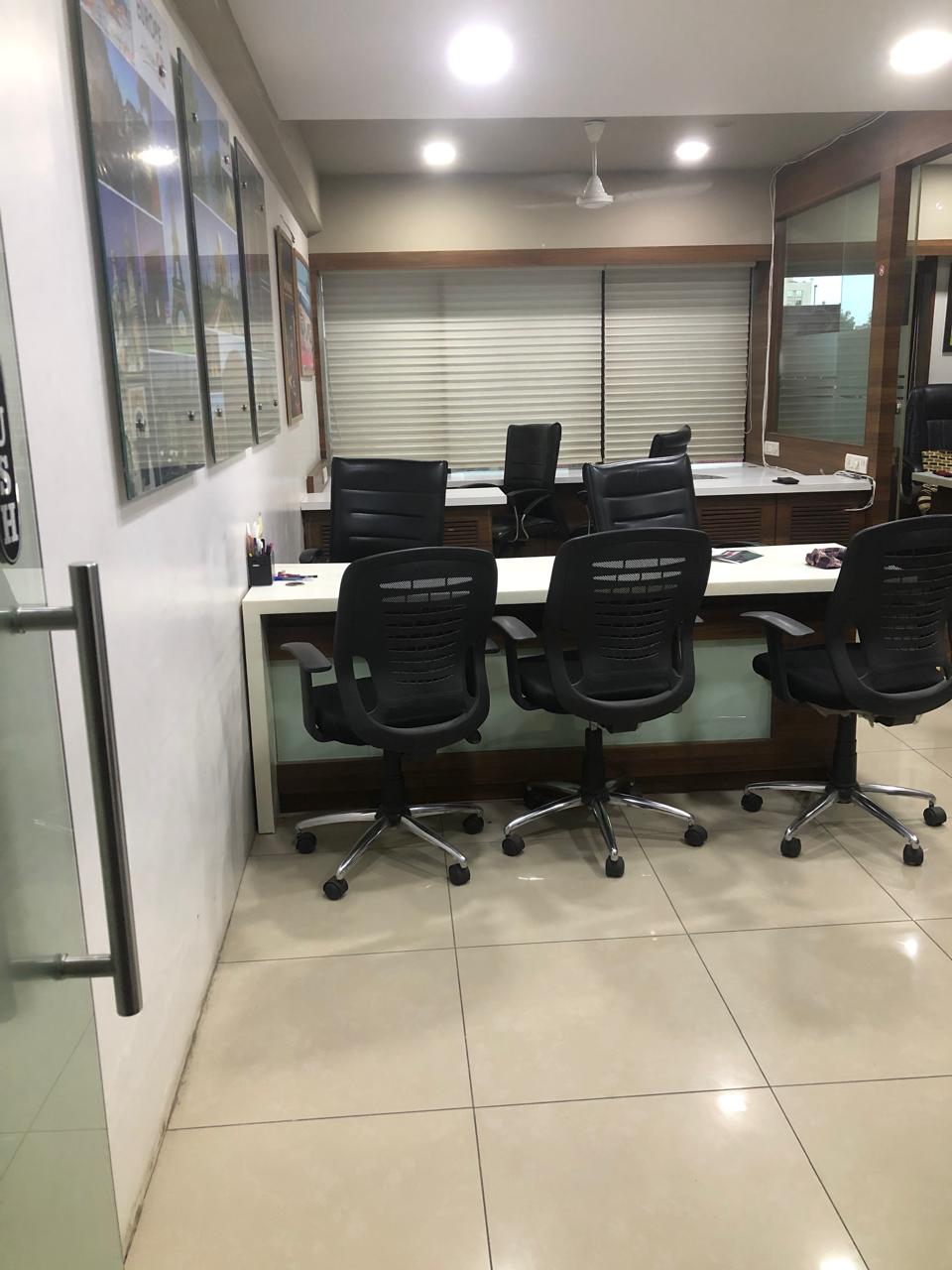 716 Sq. Ft. Commercial Office for Rent in Prahladnagar Ahmedabad