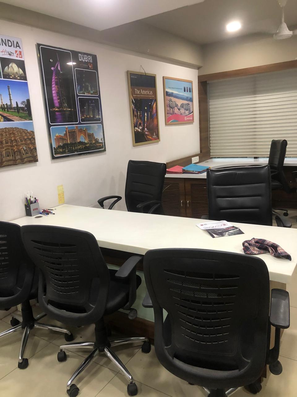 716 Sq. Ft. Commercial Office for Rent in Prahladnagar Ahmedabad - Media 5